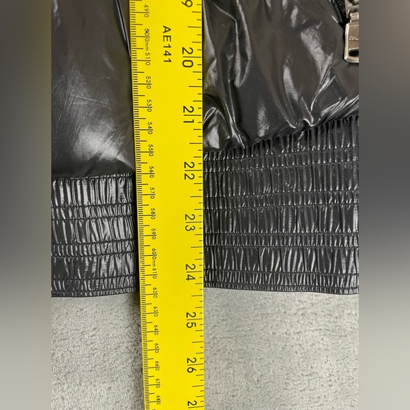 Puma Ferrari Light Puffer Zip Jacket Logo Nylon Black Official Product Womens XL - Picture 10 of 15